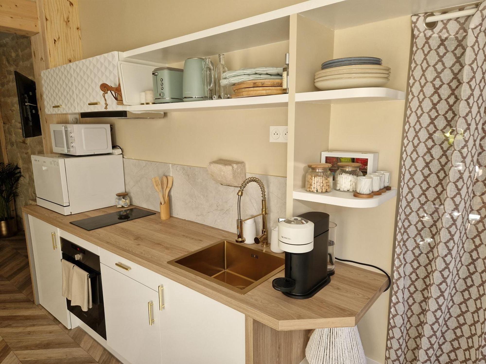 Holiday home La 1828 Hure